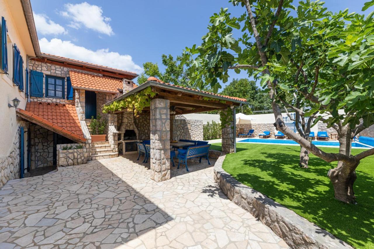 Villa O'Lucky Polje  외부 사진