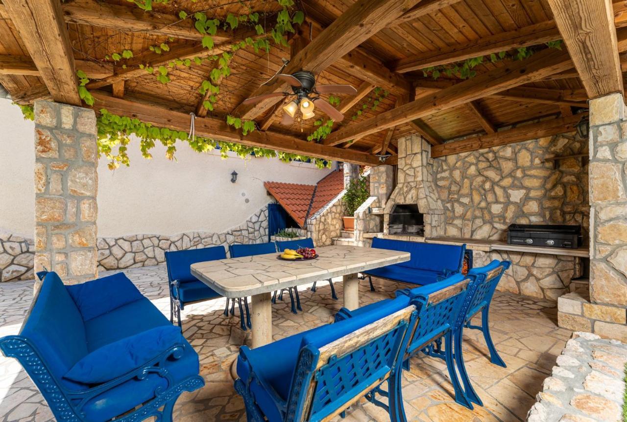 Villa O'Lucky Polje  외부 사진